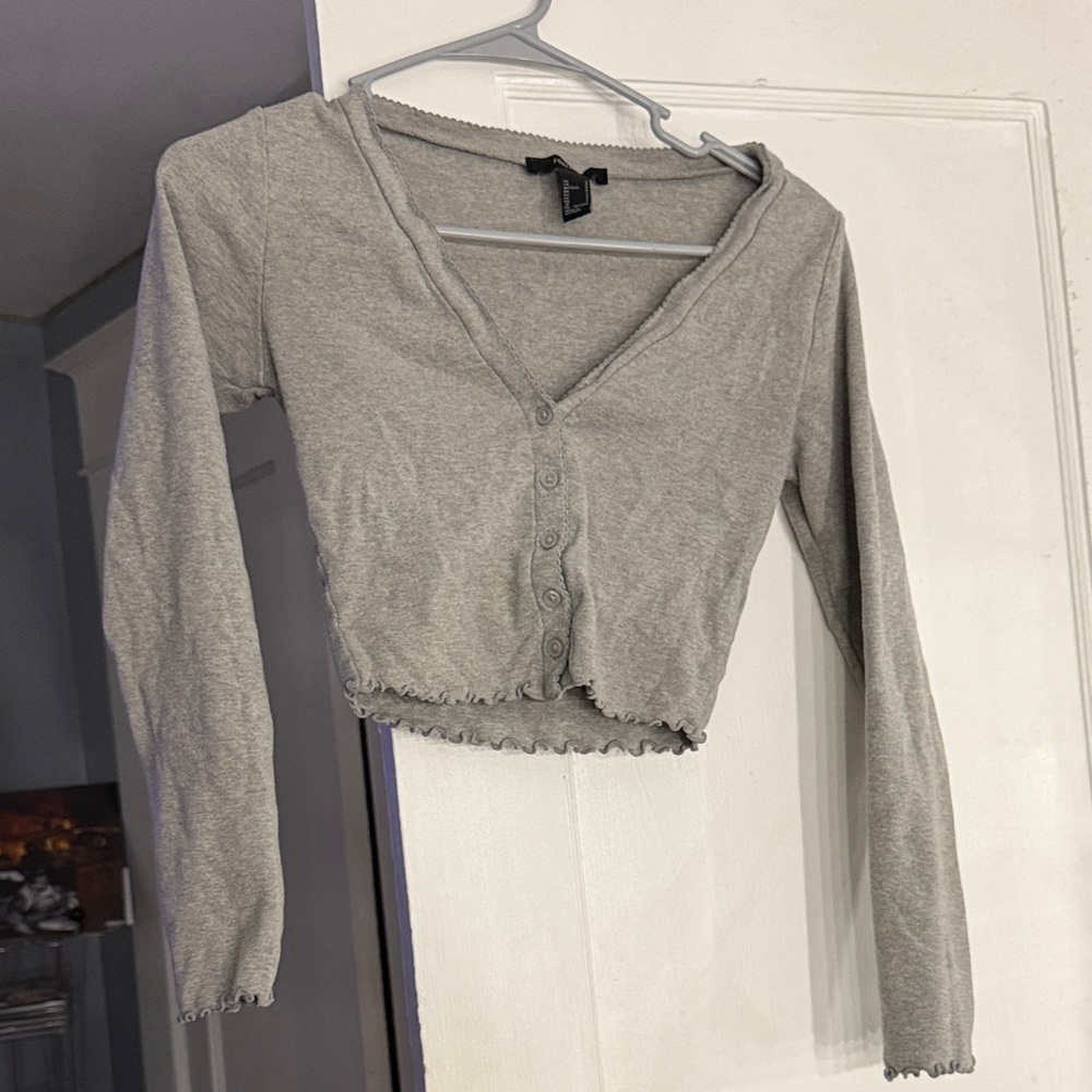 Forever 21 Gray Crop Top with Buttons